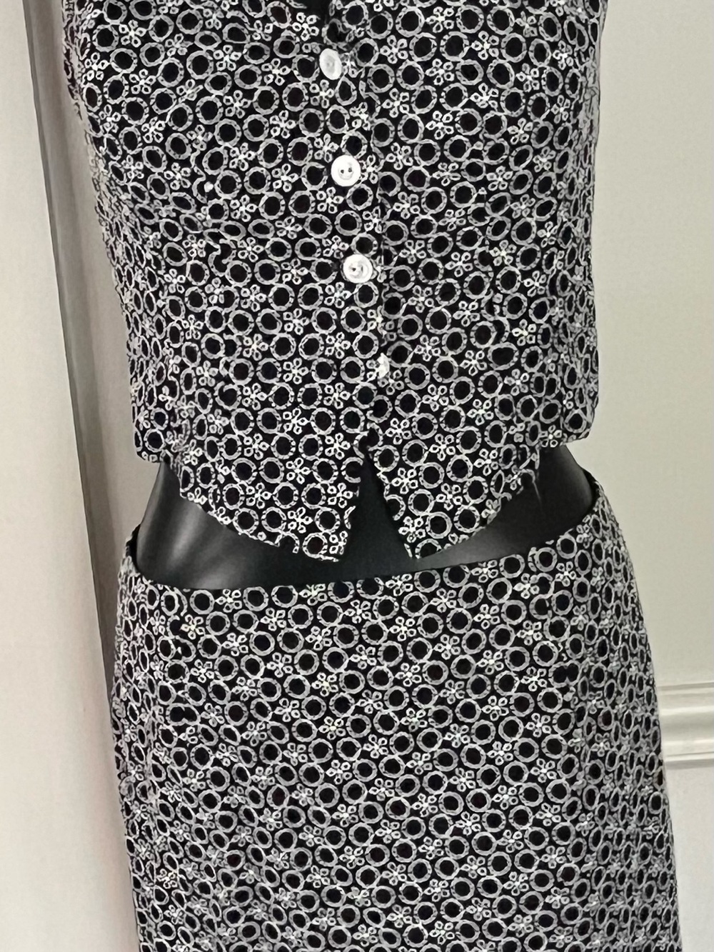 Worth Black and White Circle-Print Two-Piece Skirt Set